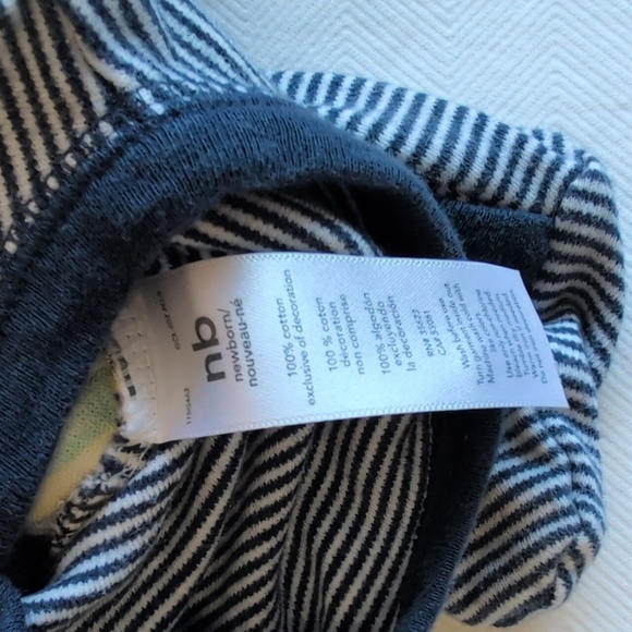 carter's newborn baby striped cotton rocket snap footie sleeper pajamas w mitts - Picture 2 of 7